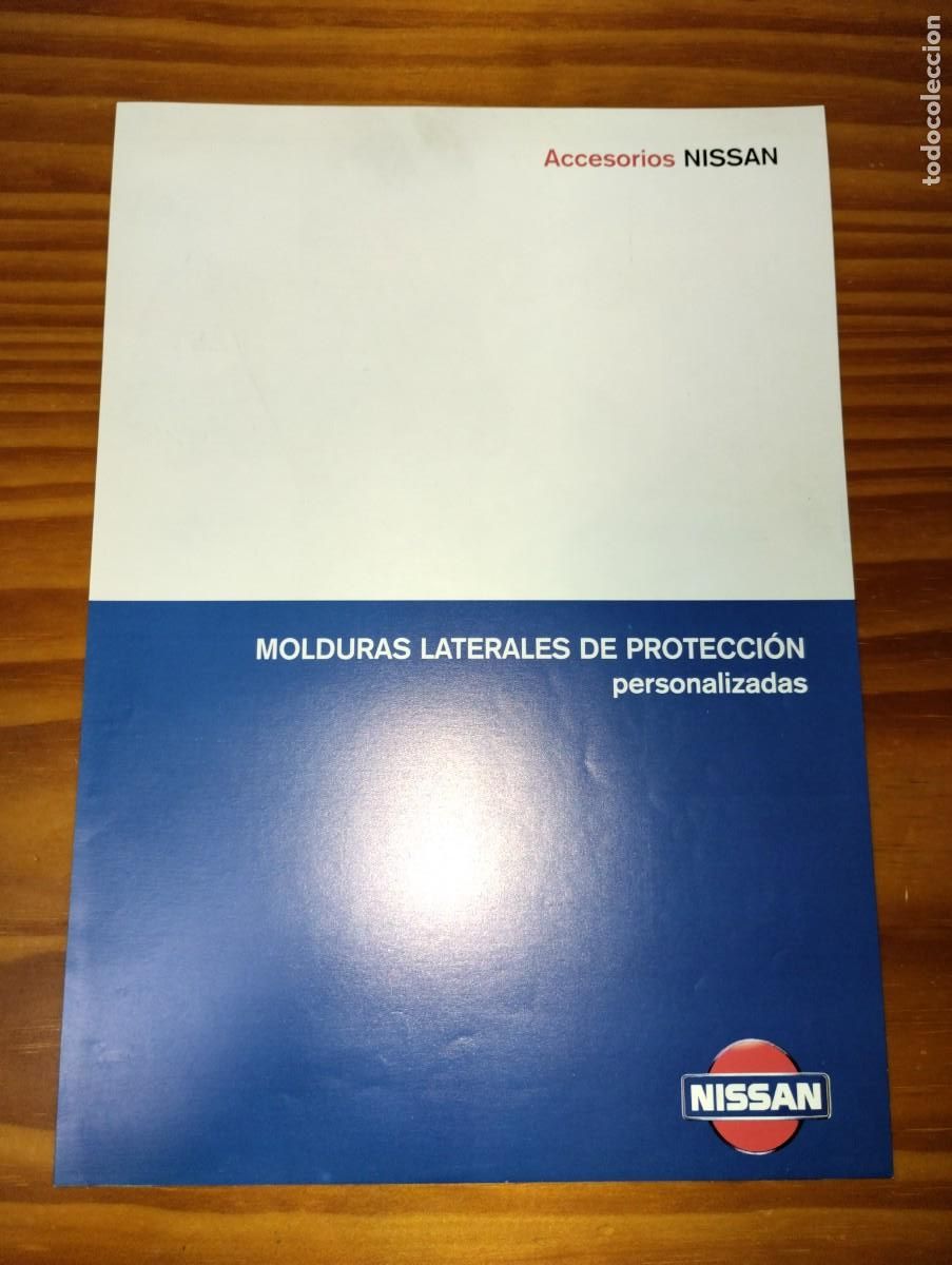 Coches y motocicletas: Hoja Molduras Laterales Nissan