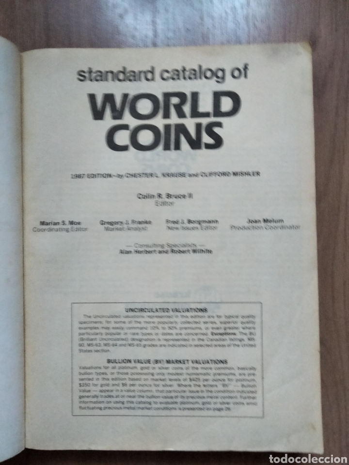 Cat&aacute;logos y libros de monedas: WORLD COINS STANDARD CATALOG EDITION 1987 - Foto 2