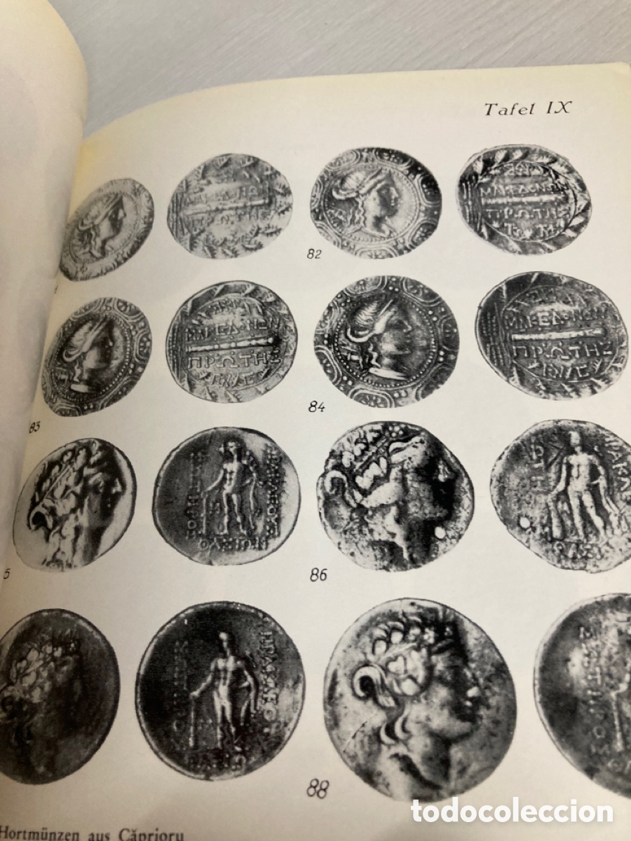Cat&aacute;logos y libros de monedas: Libro. El tesoro de monedas Caprioru. 1969 - Foto 3