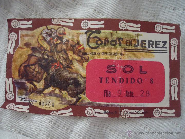 Catalogues publicitaires: antigua entrada de toros en jerez domingo 12 septiembre 1976 con publicidad trasera coca cola