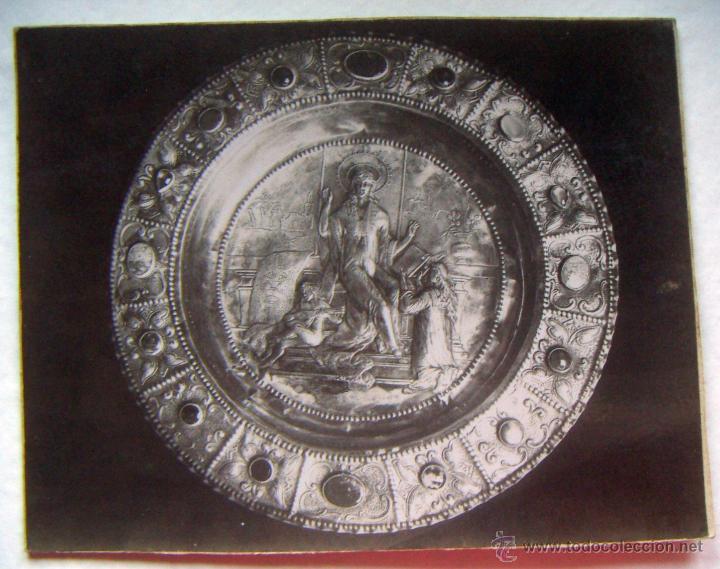 Cat&aacute;logos publicitarios: Vieja fotografia Asenjo muestrario de repujados