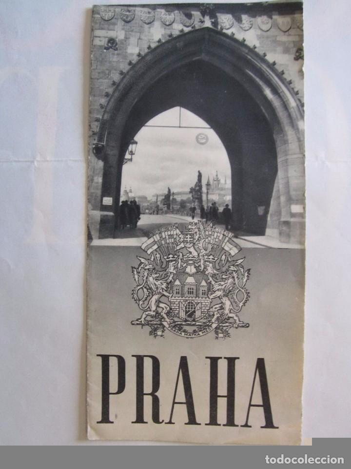 Advertising Catalogs: ANTIGUO FOLLETO TURISTICO DE PRAGA