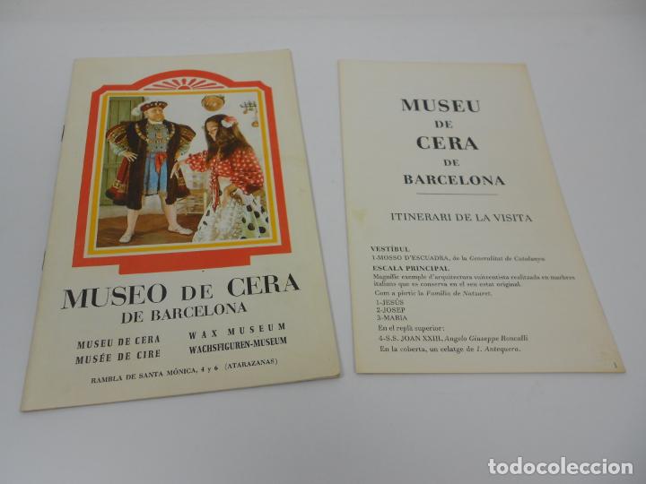 Catalogues publicitaires: FOLLETO DE 12 P&Aacute;GINAS + DESPLEGABLE ITINERARIO MUSEO DE CERA DE BARCELONA (EN CATAL&Aacute;N)