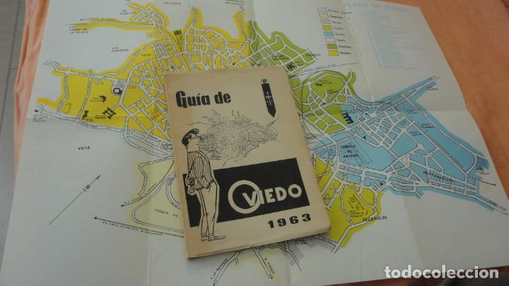 Cat&aacute;logos publicitarios: ANTIGU GUIA DE OVIEDO 1963 GRAFICAS SUMMA