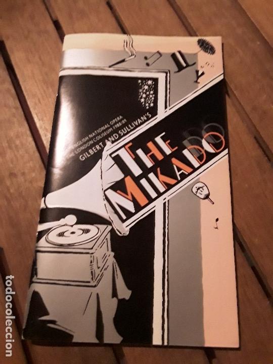Catalogues publicitaires: The Mikado (1988). En ingl&eacute;s. Teatro, musical, opera.