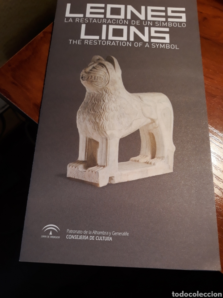 Cat&aacute;logos publicit&aacute;rios: LEONES , LA RESTAURACI&Oacute;N DE UN SIMBOLO . FOLLETO DEL PATRONATO DE LA ALHAMBRA. A&Ntilde;O 2010