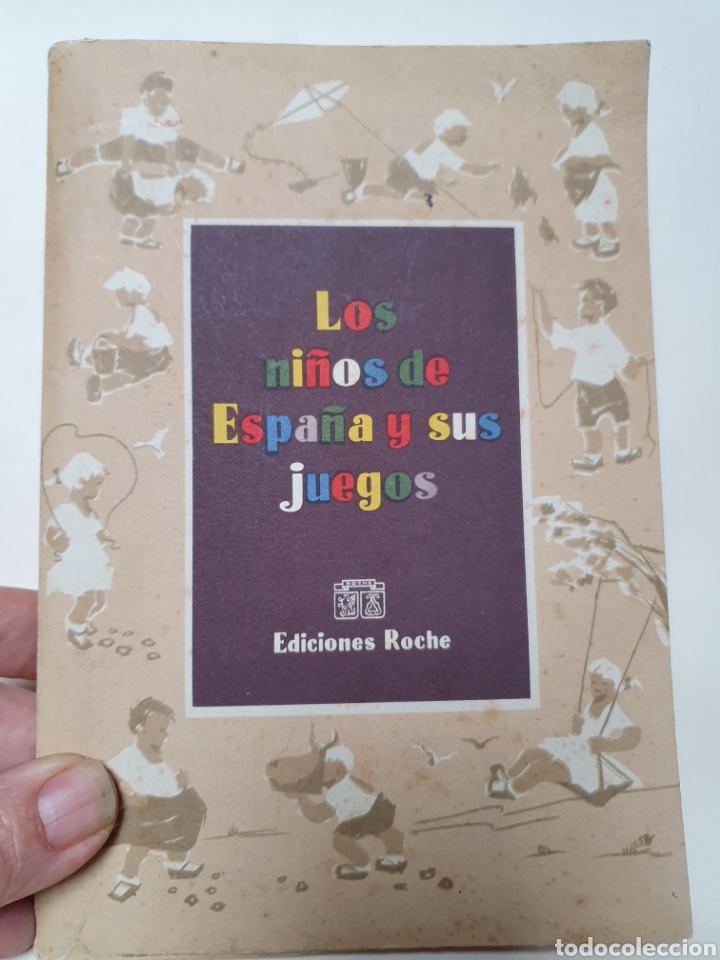 Werbekataloge: LOS NI&Ntilde;OS DE ESPA&Ntilde;A Y SUS JUEGOS. ROCHE. DIBUJOS ORTIZ VALIENTE. 20 LAMINAS. A&Ntilde;OS 60.
