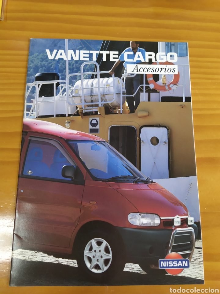 Cat&aacute;logos publicitarios: Nissan Vanette Cargo - Foto 1