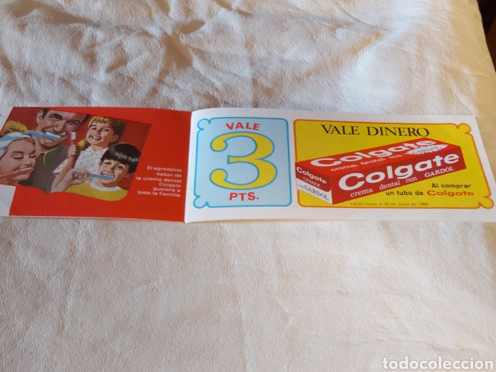Cat&aacute;logos publicitarios: VALE COLGATE 3 PESETAS. 1969. - Foto 2