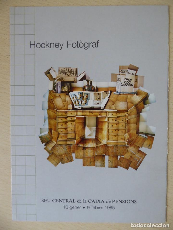 Cat&aacute;logos publicit&aacute;rios: Guia exposici&oacute;n Hockney Fot&oacute;grafo - 1985 - Tr&iacute;ptico - Fundaci&oacute; Caixa Pensions