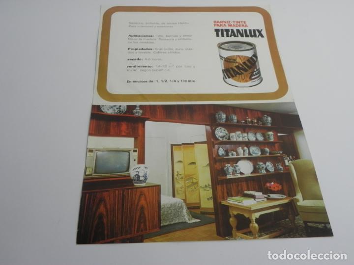 Advertising Catalogs: HOJA PIBLICITATOR&Iacute;A BARNIZ-TINTE PARA MADERA TITANLUX (INDUSATRIAS TITAN-1975)