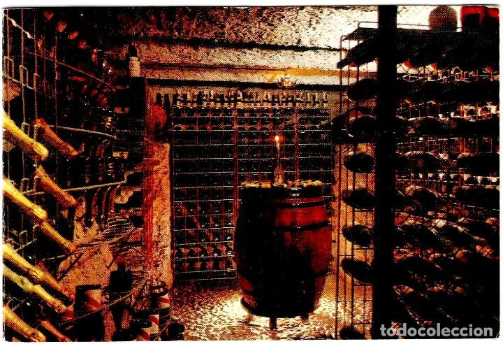 Cat&aacute;logos publicitarios: Barcelona - Restaurante V&iacute;a Veneto - Felicitaci&oacute;n/Invitaci&oacute;n - 1975 - Firma Oriol Reg&aacute;s