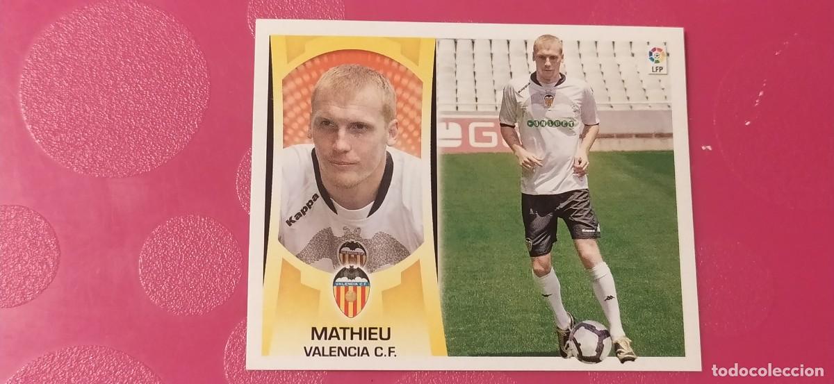 Cat&aacute;logos publicitarios: 8 MATHIEU VALENCIA ESTE 09 10 2009 2010 - Foto 1