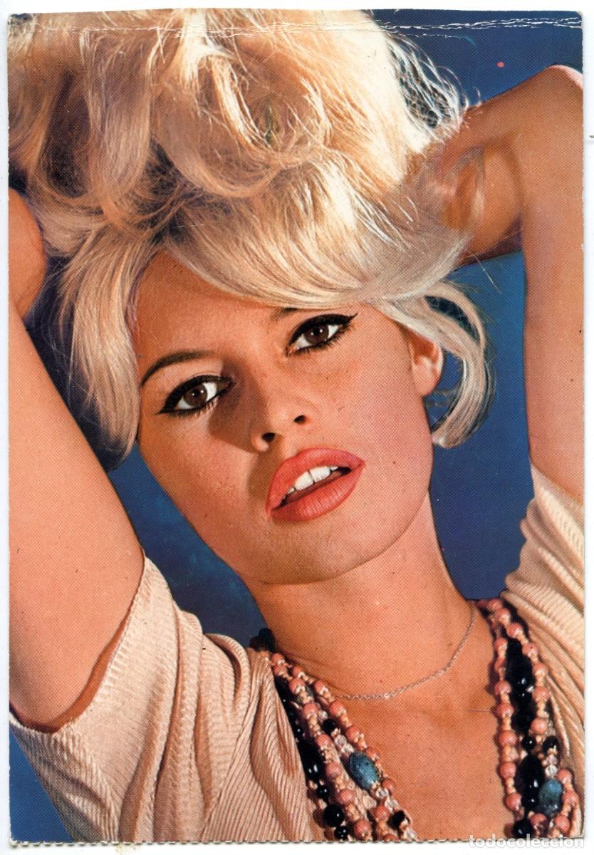 Cat&aacute;logos publicitarios: ANTIGUA POSTAL BRIGITTE BARDOT