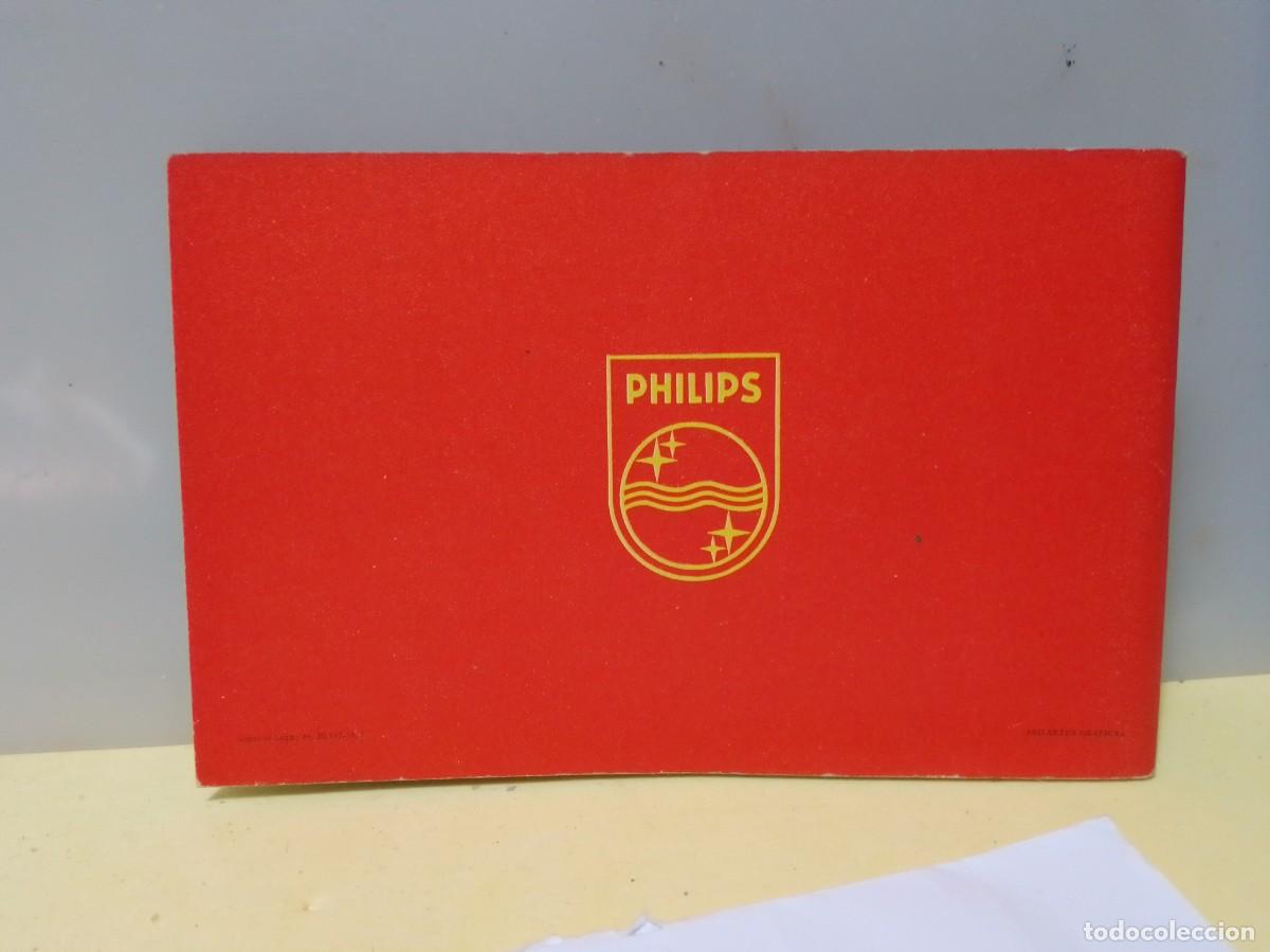 Cat&aacute;logos publicitarios: Dos antiguos catalogos de PHILIPS - Foto 4