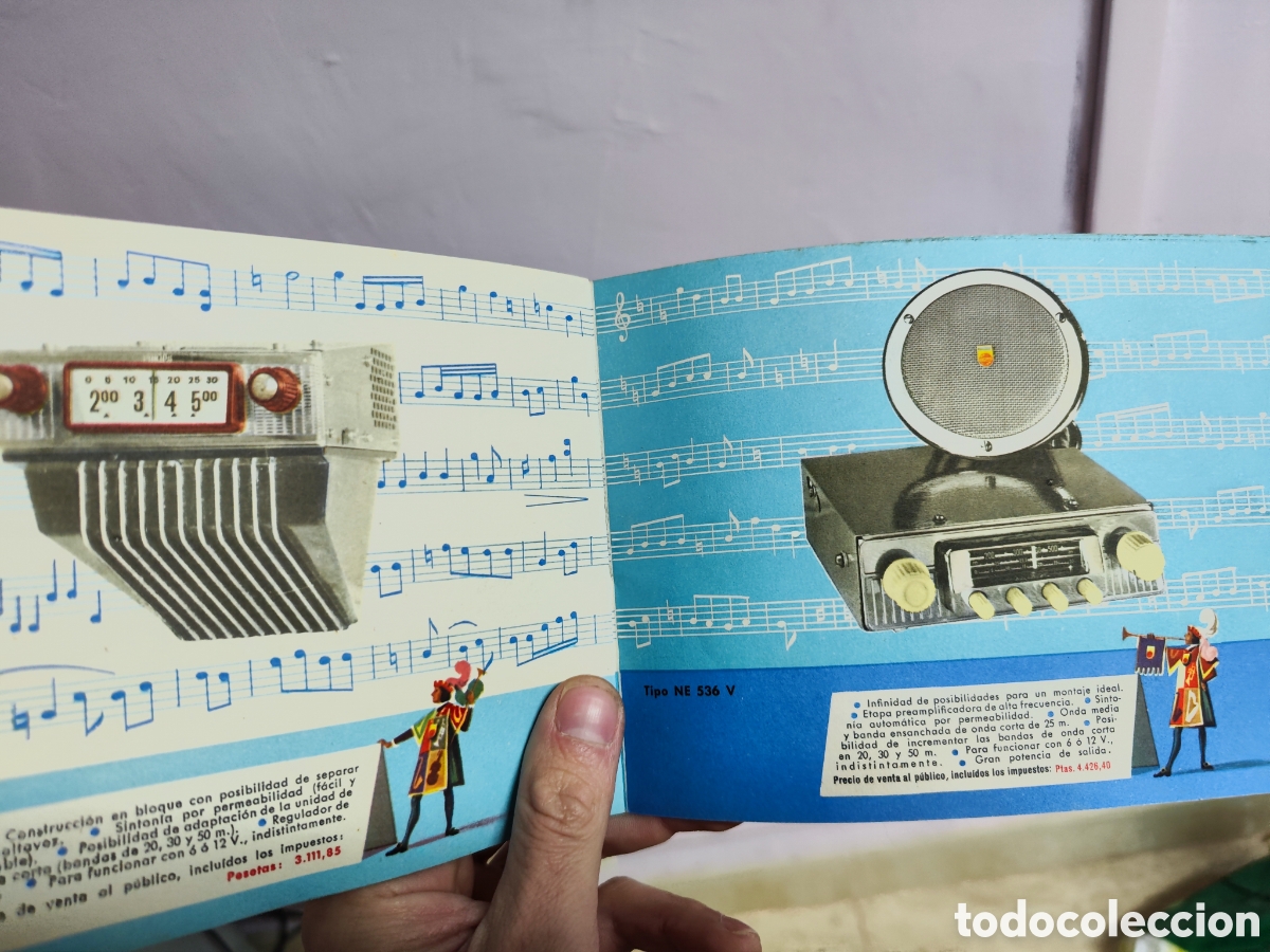 Cat&aacute;logos publicitarios: CATALOGO DE RADIOS Y TOCADISCOS PHILIPS DE 1957 - Foto 8