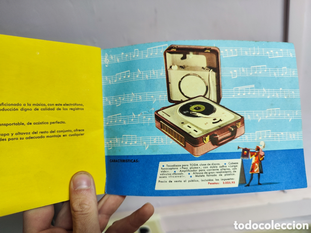 Cat&aacute;logos publicitarios: CATALOGO DE RADIOS Y TOCADISCOS PHILIPS DE 1957 - Foto 11