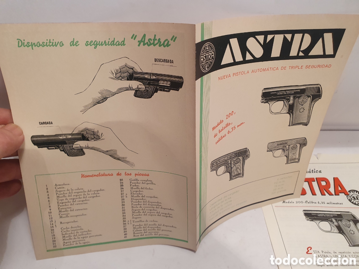 Cat&aacute;logos publicitarios: ASTRA UNCETA Y COMP. GUERNICA. ANTIGUOS CATALOGO PISTOLA AUTOMATICA.