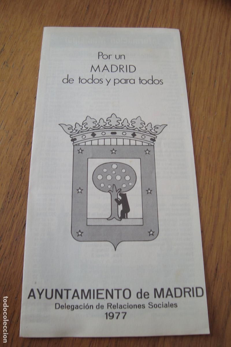 Advertising Catalogs: ANTIGUO FOLLETO INFORMATIVO. DELEGACIN RELACIONES SOCIALES AYUNTAMIENTO MADRID 1977