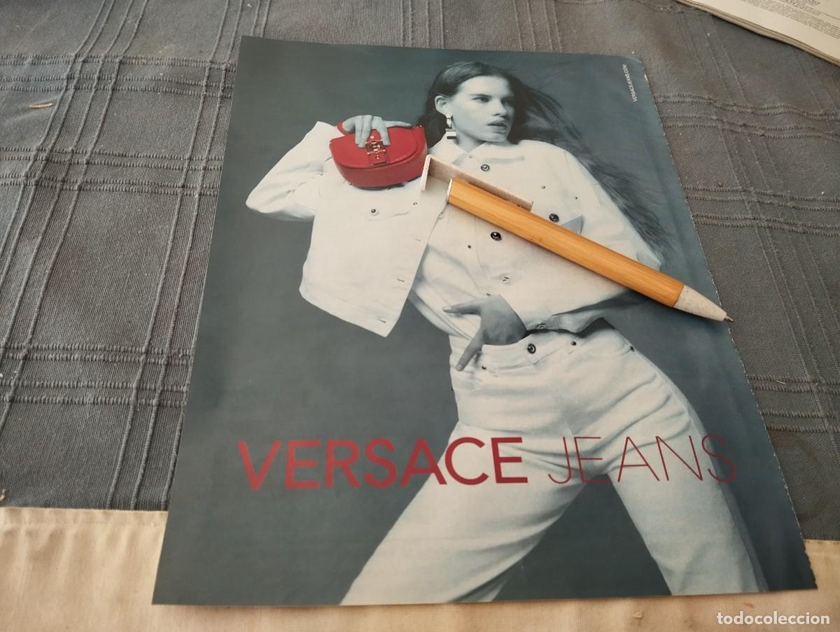 Cat&aacute;logos publicitarios: VERSACE JEANS ROPA MUJER ANUNCIO PUBLICIDAD REVISTA 2018
