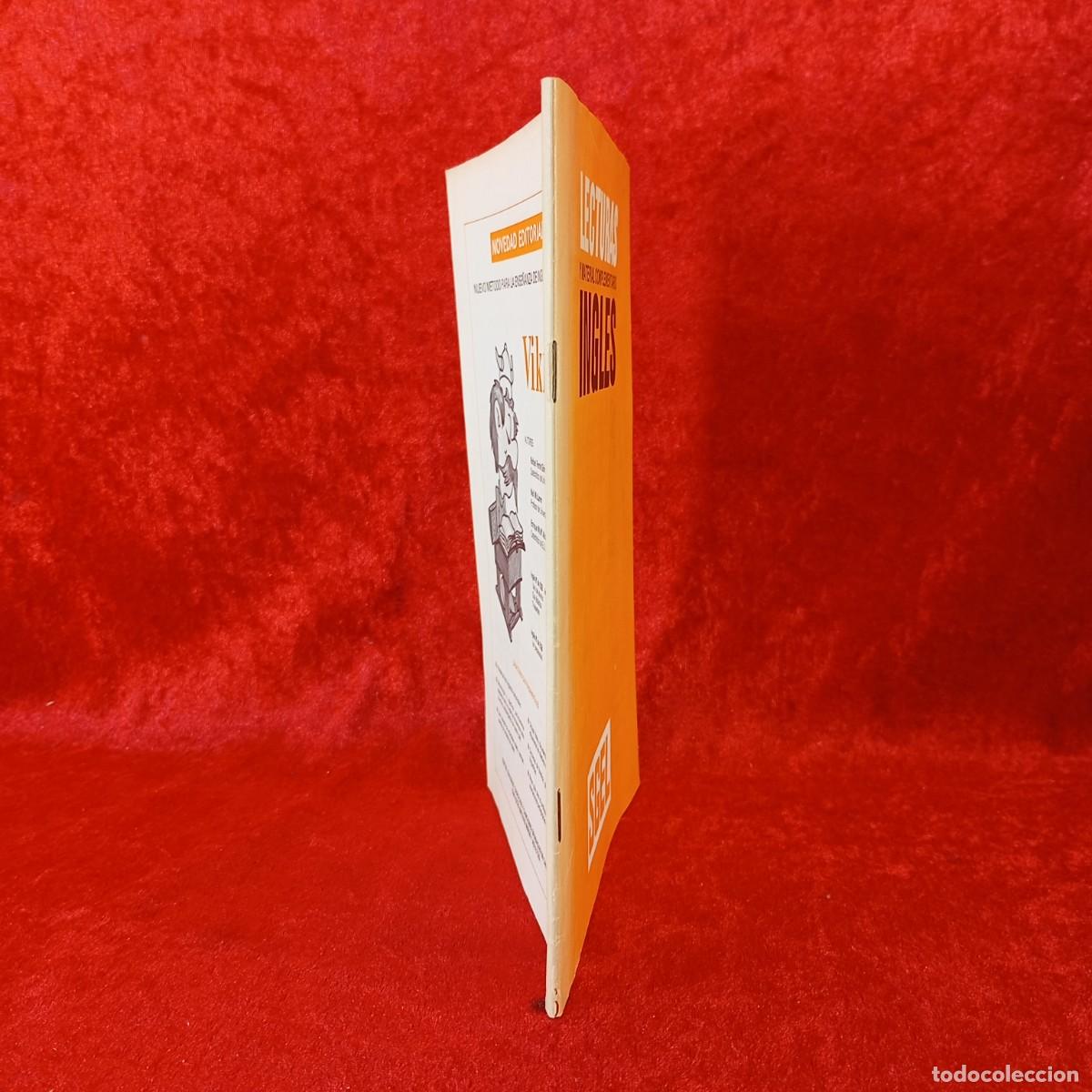 Cat&aacute;logos publicitarios: LECTURAS Y MATERIAL COMPLEMENTARIO, INGLES - SGEL - CATALOGO / 852 - Foto 3
