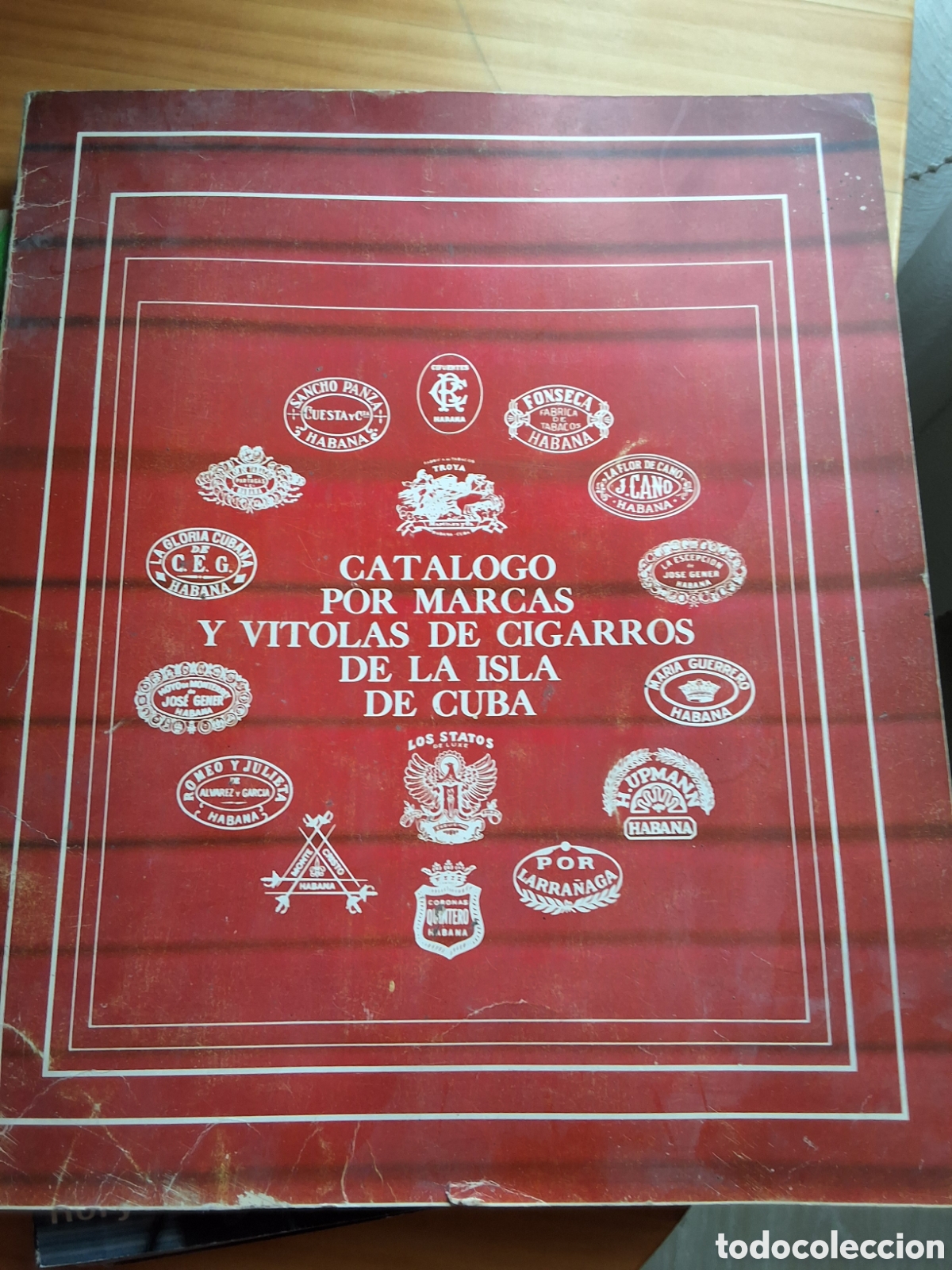 Cat&aacute;logos publicitarios: Catalogo por marcas y vitolas de los cigarros de la isla de Cuba libro revista a&ntilde;o 1976