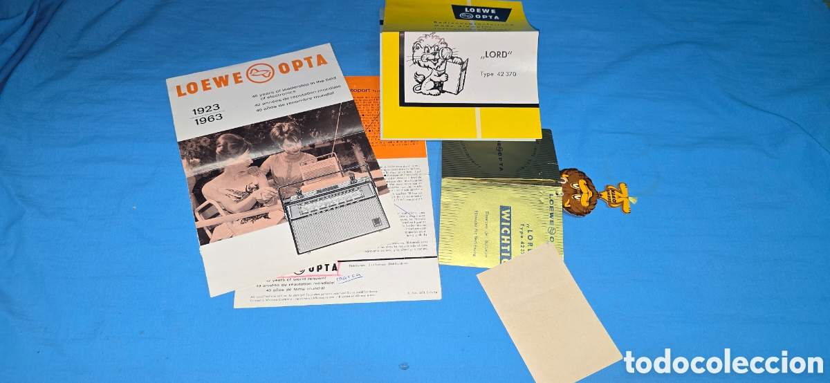 Cat&aacute;logos publicitarios: LOTE PAPELES, MANUAL DE INSTRUCCIONES Y PUBLICIDAD DE LOEWE OPTA . LORD . TYPE 42370