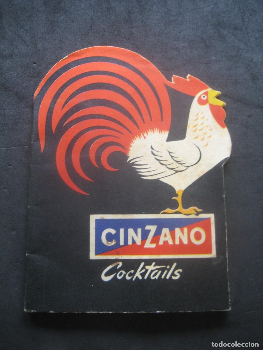 Cat&aacute;logos publicitarios: CINZANO FOLLETO TROQUELADO 24 RECETAS DE COCKTAILS FAMOSOS EN EL MUNDO