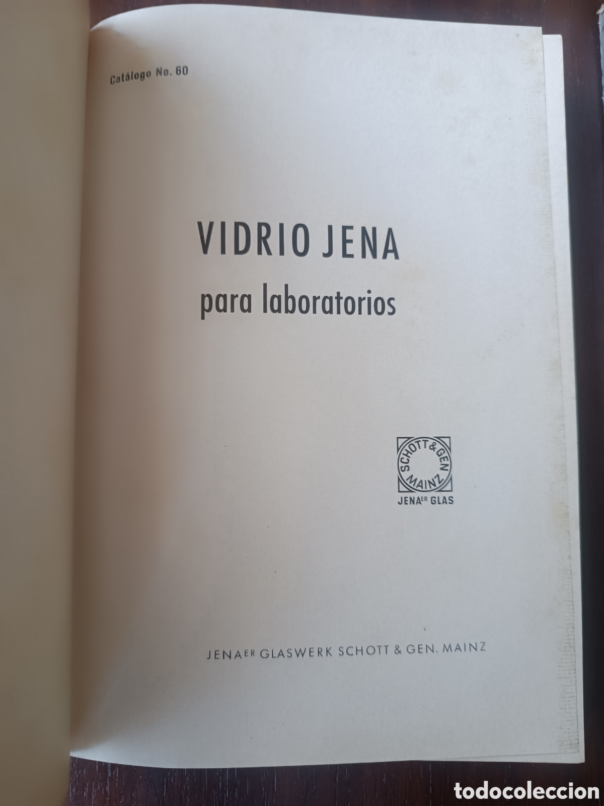 Cat&aacute;logos publicitarios: Antiguos cat&aacute;logos de material de laboratorio - Foto 2