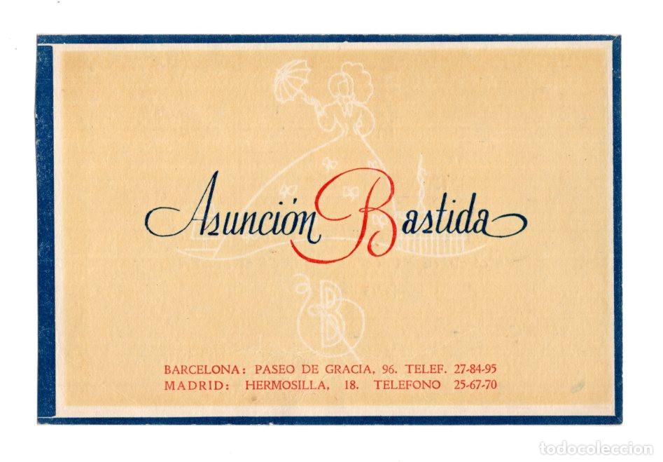 Cat&aacute;logos publicitarios: TARJETA PUBLICITARIA PRESTIGIOSA FIRMA MODA DE LA MODISTA CATALANA ASUNCI&Oacute;N BASTIDA. BARCELONA,