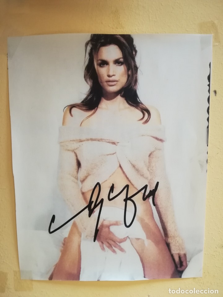 Cine: AUT&Oacute;GRAFO CINDY CRAWFORD - Foto 1