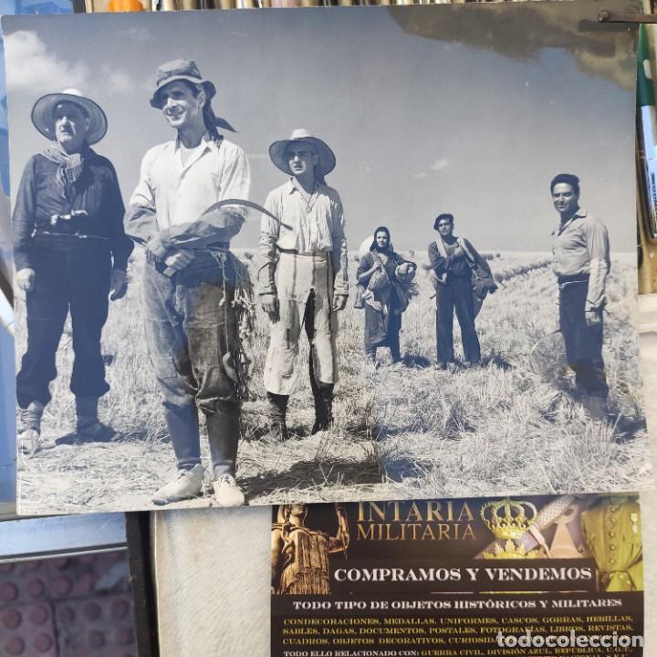 Cine: Foto autografiada de Prada - Foto 1