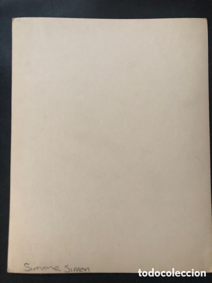 Cine: Foto original con dedicatoria y aut&oacute;grafo de simone Simon - Foto 2