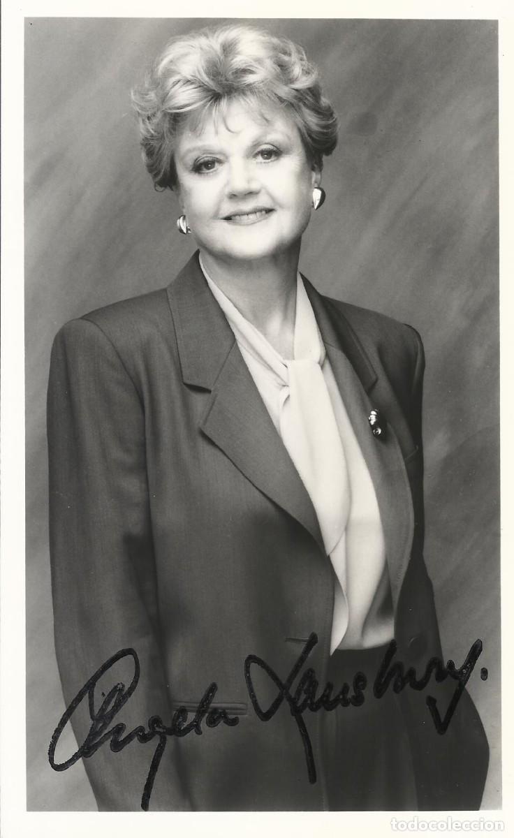 Cine: Angela Lansbury. Actriz. USA. Fotograf&iacute;a firmada. 21x13 cm. 1995. Aut&oacute;grafo, autograph. Con COA.