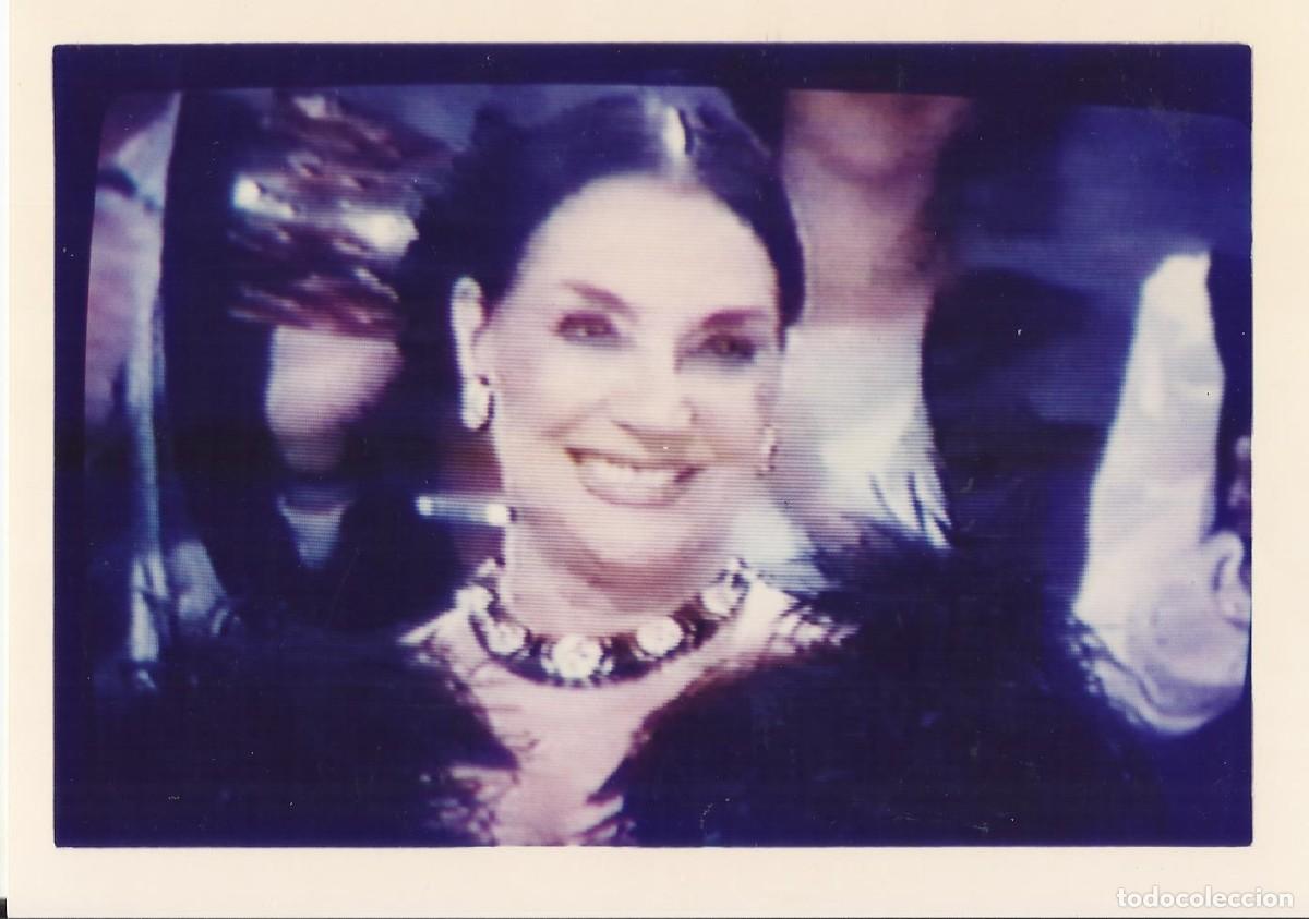 Cinema: Nati Mistral. Fotograf&iacute;a firmada y dedicada. 17x12 cm. Konica. 1995. Actriz y cantante.