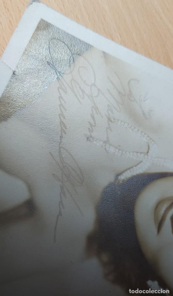 Cine: Maureen O Hara foto 17x13 cm autografiada original firmada en la Epoca dorada de Hollygood 1940/50'