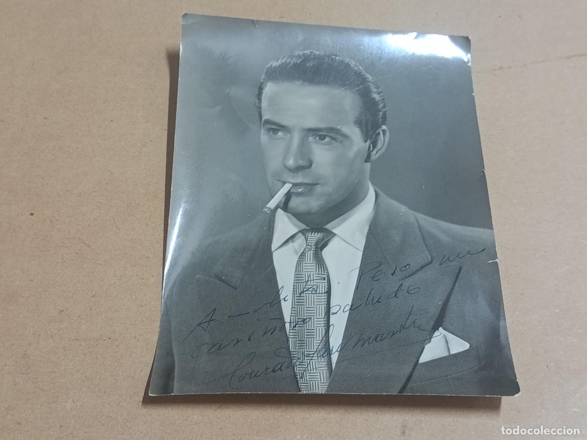 Kino: FOTO (18X14CM) DE CONRADO SANMART&Iacute;N - CON DEDICATORIA Y AUT&Oacute;GRAFO