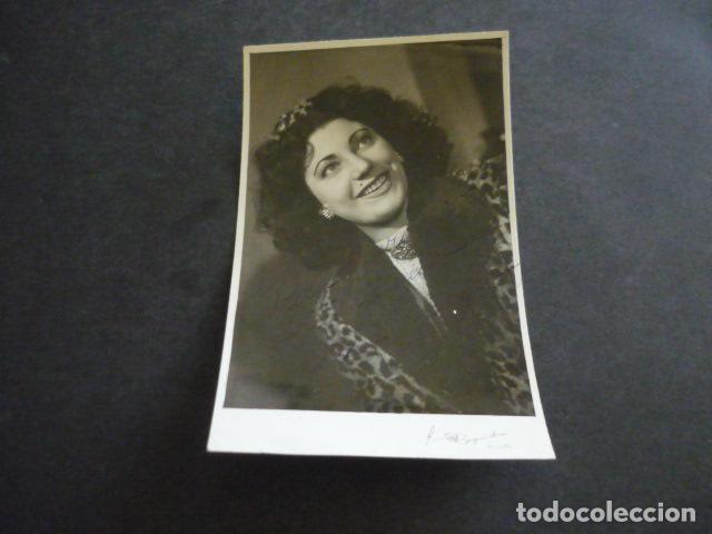 Cin&eacute;ma: MARI ACTRIZ A IDENTIFICAR ANTIGUA FOTOGRAFIA CON FIRMA AUTOGRAFA 9 X 13 CM