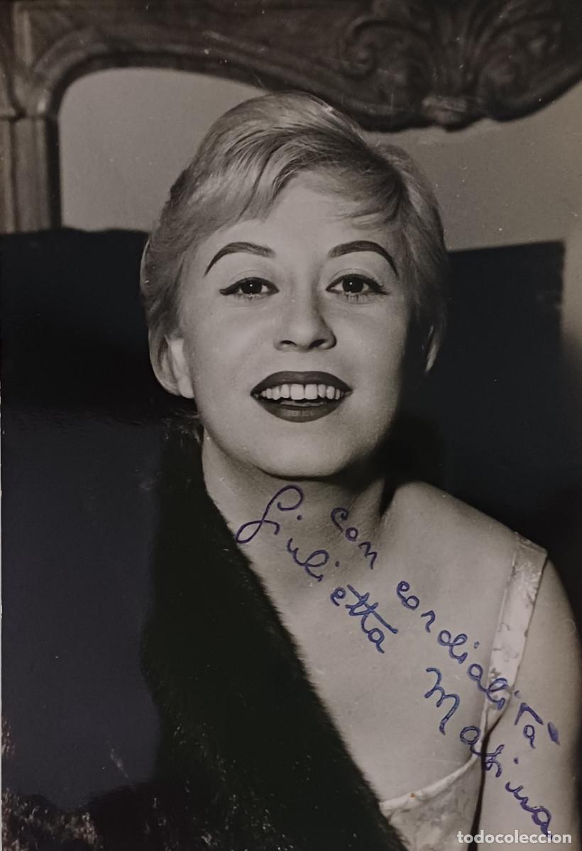 Cinema: FOTOGRAFIA CON AUT&Oacute;GRAFO ORIGINAL DE LA GRAN ACTRIZ ITALIANA, GIULIETTA MASINA ( A&Ntilde;OS 50 )