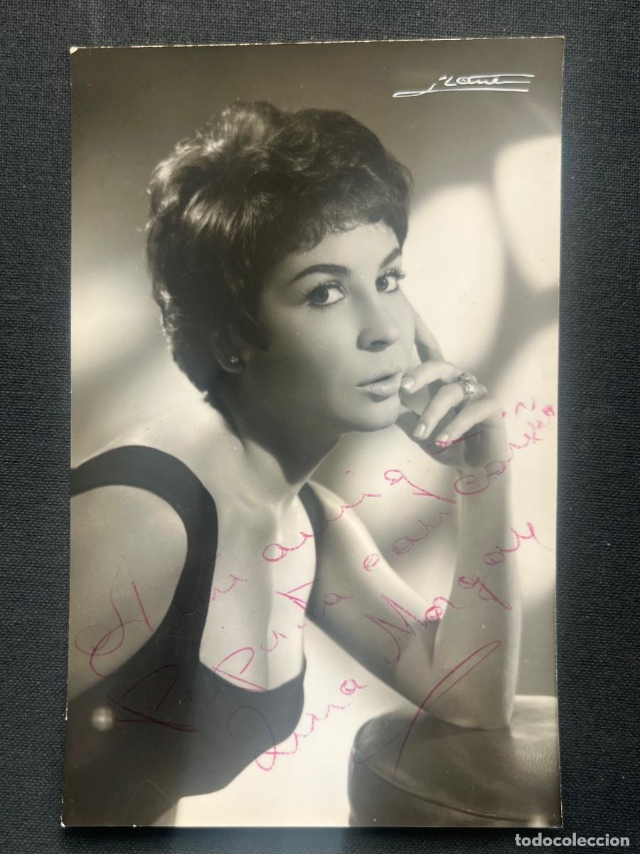 Cine: FOTOGRAF&Iacute;A DE LINA MORGAN CON AUT&Oacute;GRAFO.