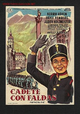 Cine: Cadete con faldas - Foto 1