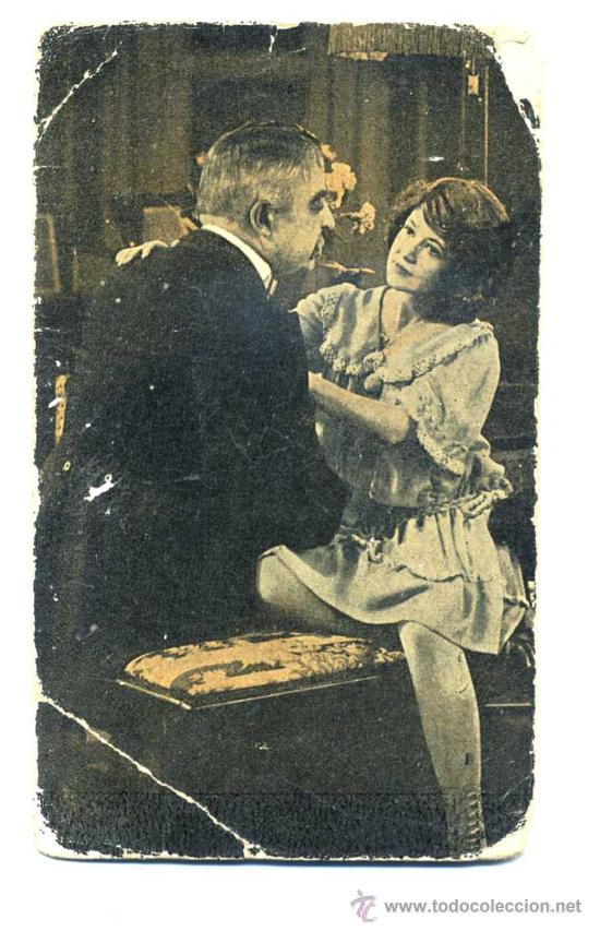 Flyers Publicitaires de Films Anciens: LA HIJA DEL JUGADOR. POSTAL-CROMO N&ordm; 8.