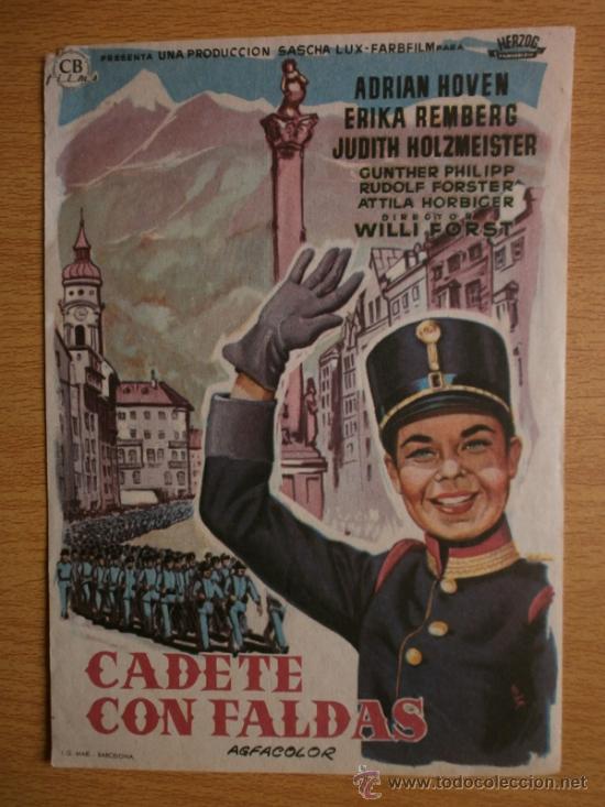 Cine: CADETE CON FALDAS. - Foto 1