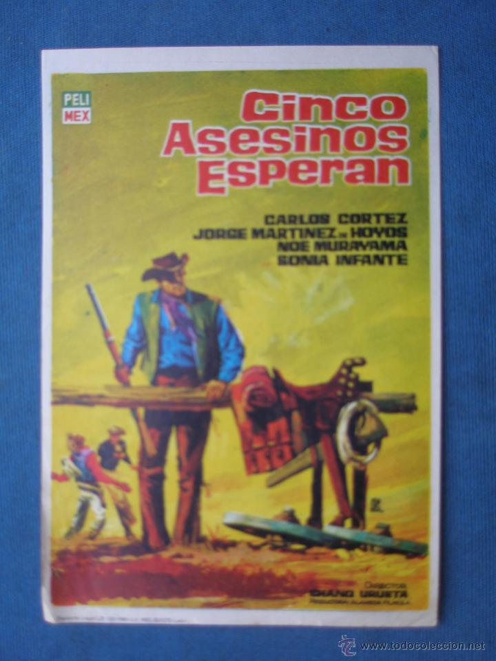 Cine: PROGRAMA DE MANO . CINCO ASESINOS ESPERAN . SIN PUBLICIDAD . - Foto 1