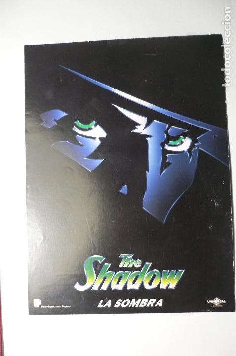 Kino: folleto moderno doble the shadow-la sombra -tama&ntilde;o cuartilla