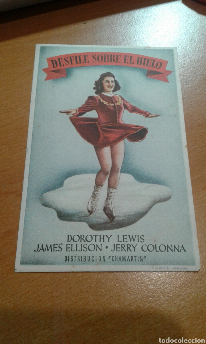 Cine: Desfile sobre el hielo cine astoria - Foto 1