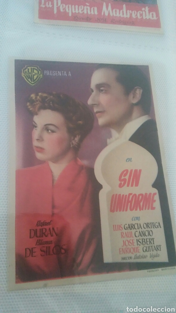 Cine: Sin uniforme simple - Foto 1