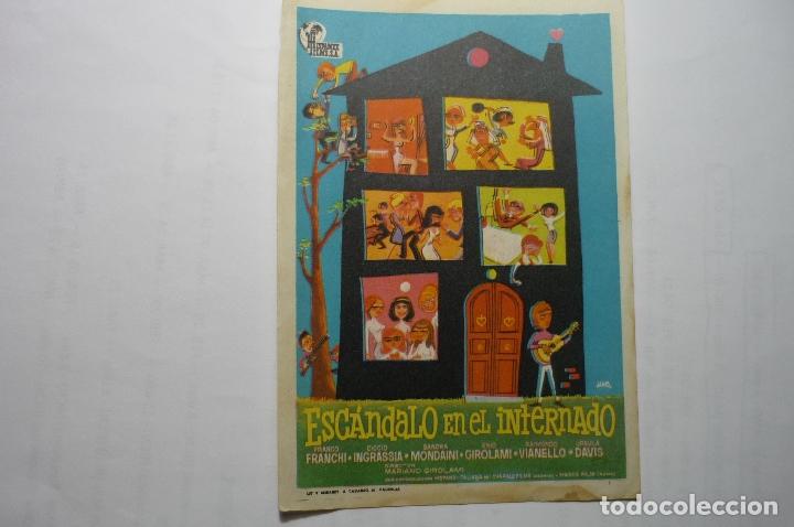 Cine: PROGRAMA ESCANDALO EN EL INTERNADO .- FRANCO FRANCHI - Foto 1