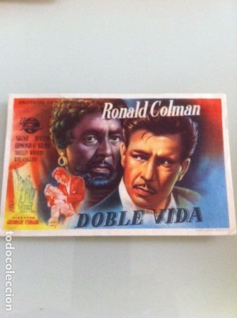 Cine: DOBLE VIDA - Foto 1