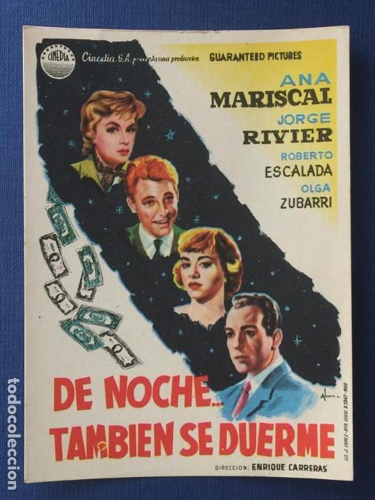 Folhetos de m&atilde;o de filmes antigos de cinema: FOLLETO DE CINE DE NOCHE TAMBI&Eacute;N SE DUERME. SIN PUBLICIDAD A&Ntilde;O 1960.